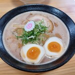 麺屋 じすり - 料理写真:海老みそ味玉