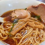 中村麺三郎商店 - 醤油らぁめん 1100円