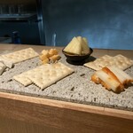 SAKE LABORATORY - チーズ3種盛り合わせ