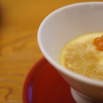 鮨おばな - 熱しても一切の臭みなく、温かな統一感に僅かなえんみで味を先導し、お酒を急加速させるスターターに！