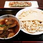 深山うどん - 肉なす汁うどん