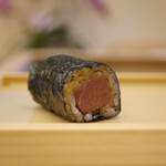 鮨おばな - ◇大トロ巻物（気仙沼）90kgの個体