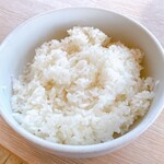 中華ごはん　かんざし - ご飯はどか盛りです。二度見する感じでした笑