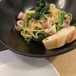 かじゅある いたりあん PePe - イカとほうれん草のバター醤油　大盛り