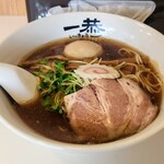 にぼしラーメン一恭 - 料理写真:ラーメン並に味玉