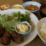 Itarian Sakaba Twu-Mi - カキフライ定食