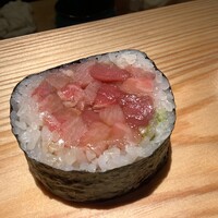 佐野鮨 - 大トロの太巻き(　ﾟдﾟ)