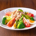 green tuna salad