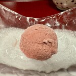 うかい鳥山 - 山ぶどうのシャーベット
      2024年2月22日