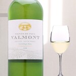 White wine by the glass (Valmont)