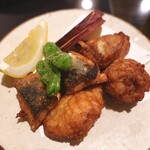 玄品 上野 ふぐ・うなぎ・かに料理 - 唐揚げアップで