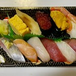 Sushi Uogashi Nihonichi - シャリ小振りでバランスが良い