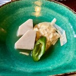 松籟庵 - 季節の湯葉料理(海老芋、万願寺とうがらし、湯葉)