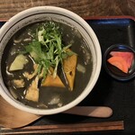 手打ちほうとうと発幸料理のお店 元祖へっころ谷 - 黒ごまほうとう　トッピング：刻みネギ