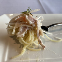 アル・ケッチァーノ  - タラとトマトとミントの冷製カッペリーニ