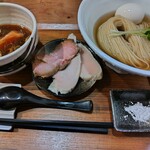 ラーメン 健やか - 