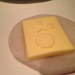 レフェルヴェソンス - 付け合せるパンにつけるバター