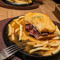 マヌエル タスカ ド ターリョ 丸の内店 - 
