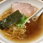 餃子酒家 照井 - 醤油ラーメン　シンプルながら川俣シャモを使ったスープがGood!!