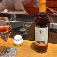 天冨良 麻布よこ田 恵比寿ガーデンプレイス店 - 和紅茶のグラス（￥１０００）