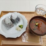 Ichijiru Onigiri Nigi - 一汁おにぎりセット(枝豆昆布と鮭と大葉)