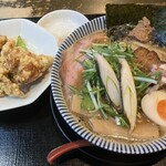 麺屋甚八 - 