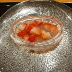 日本料理 別府 廣門 - いちごと赤ワインのジュレ