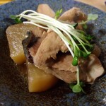 とん八 - ぶり大根煮 420円(税込)(2024年1月25日撮影)