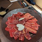 Yakiniku Toraji - カルビ・ハラミ・赤身ロース