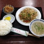 華奈峰 - 野菜炒定食（700円）