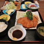 堀うち - ロースは堂々の200ｇ