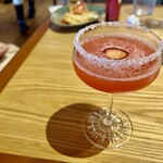 THE CRAFT Bar and Grill - ストロベリーマルガリータ1084円