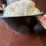 情熱食堂 富久山店 - ご飯は大盛で(大盛りにしても無料)