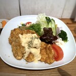 Capriccio Shokudo - From the top. The sweet and sour sauce was well-balanced, and the homemade tartar sauce added a great flavor.