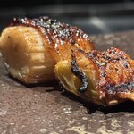 YAKITORI 燃 es - 飛騨一本太ねぎの皮巻き関東鰻仕立て