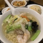 台湾料理 桃園 - 