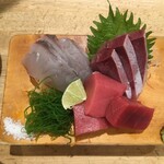 魚河岸本舗 ぴち天  - 刺身の盛り合わせ