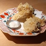 蕎麦屋 にこら - 牡蠣の天ぷら