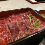 肉屋 黒川 - 料理写真:ステーキ重　1,800円