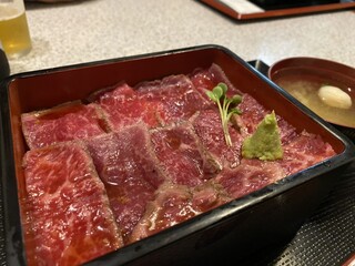 肉屋 黒川 - ステーキ重　1,800円