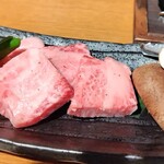 壱獻 - 福島牛 和牛石焼