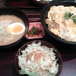 一鳳 庵 - 親子丼膳ミニ中華そば付き