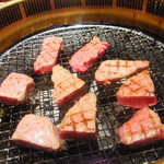 焼肉問屋 牛蔵 - 
