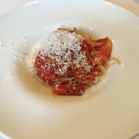 クラリタ ダ マリッティマ - パスタ①アマトリチャーナ