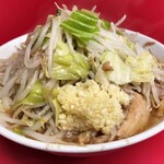 ラーメン二郎 - 小ラーメン（ニンニクヤサイ）（850円）