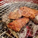 ホルモン焼肉 味慶亭 - 