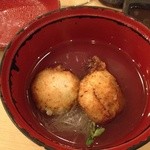 Kawatoyama - ロール白菜ずわいがに串を熱々お出汁でいただきました。