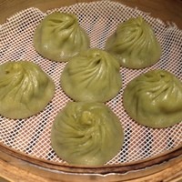 京鼎樓 HANARE店 - 烏龍茶小籠包。