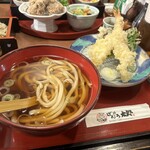 ばんどう太郎 - 娘が食べた天ぷらうどん。天ぷらのみ別添え(*^^*)