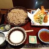 重吉 - 料理写真:とろろ蕎麦と天ぷら盛り合わせ
